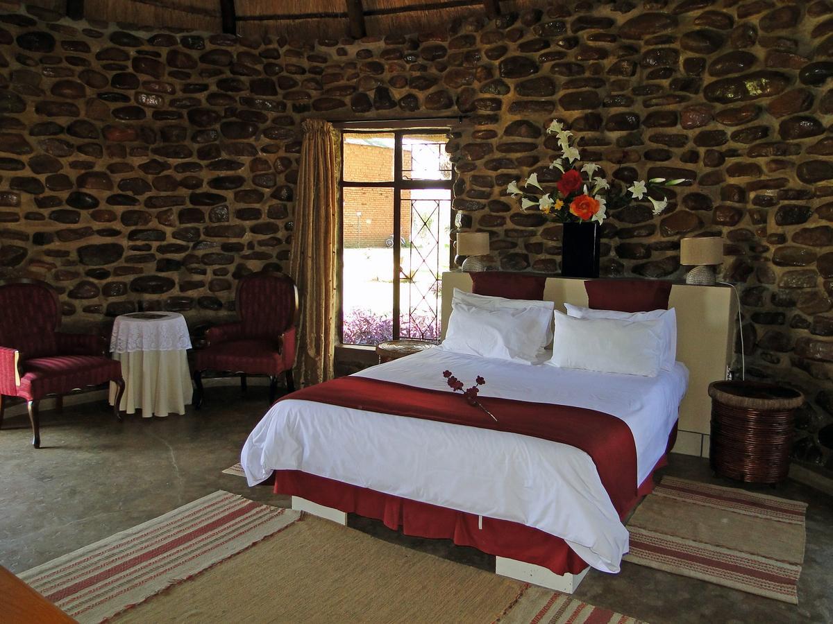 Mokoya Lodge Hekpoort Экстерьер фото